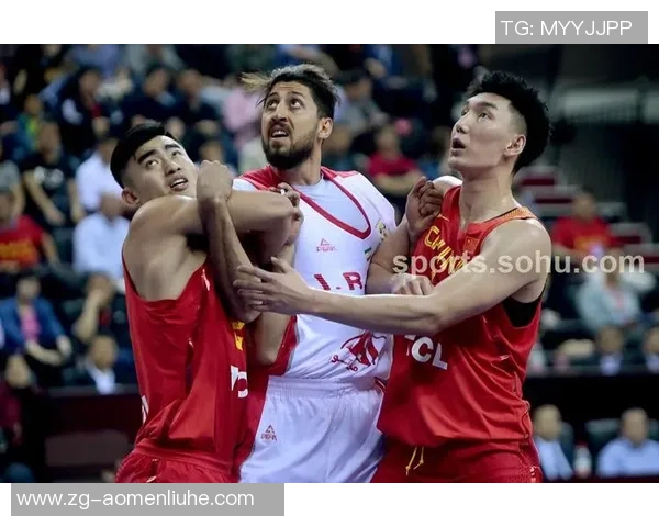 伊朗男篮与韩国激战正酣比分揭晓引发球迷热议 伊朗男篮与韩国激战正酣比分揭晓引发球迷热议