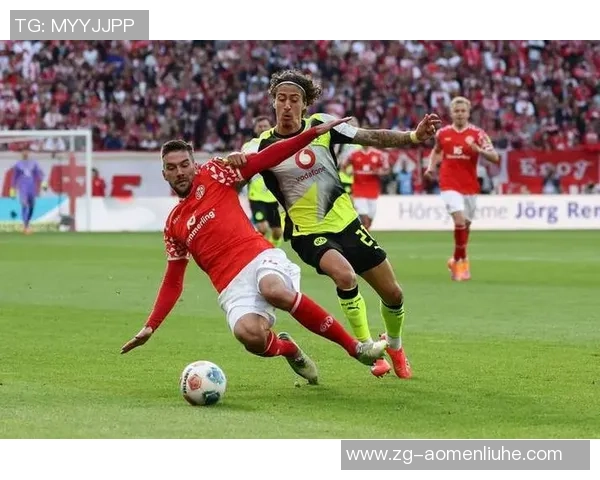 德甲焦点战美因茨主场迎战科隆双方争夺关键积分之战 德甲焦点战美因茨主场迎战科隆双方争夺关键积分之战